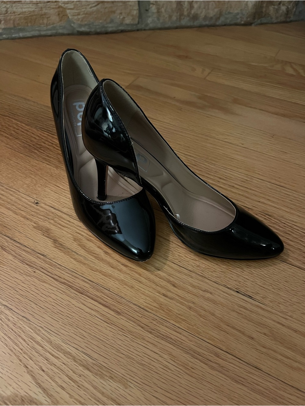 POP Fit Black Patent Pointed-Toe Pumps